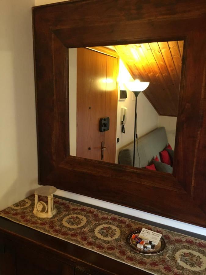 Happy House Apartment Gubbio Bagian luar foto