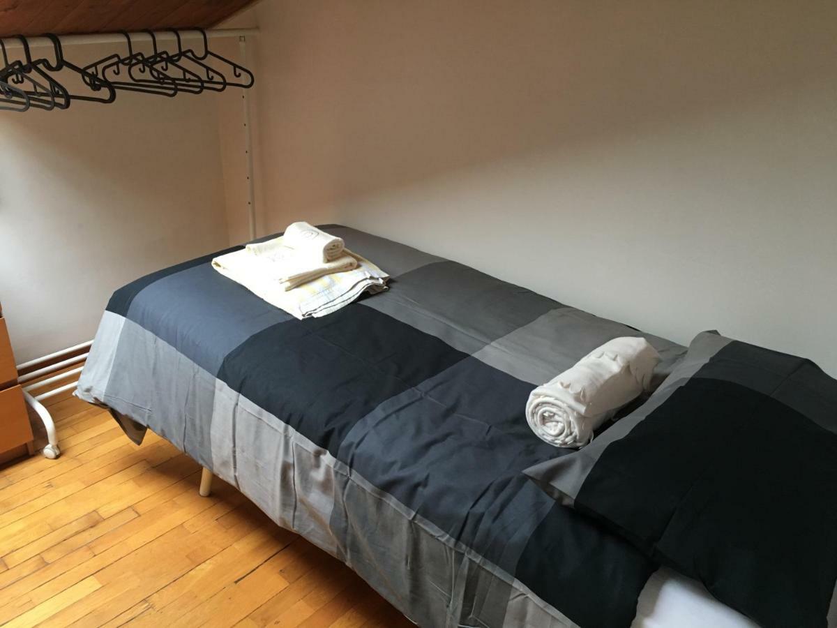 Happy House Apartment Gubbio Bagian luar foto